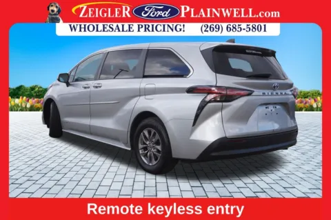 Another view of 2021 Toyota Sienna LE for sale in Plainwell, MI at Zeigler Ford of Plainwell
