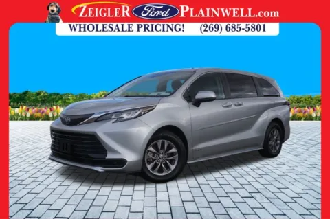 Silver 2021 Toyota Sienna LE for sale in Plainwell, MI