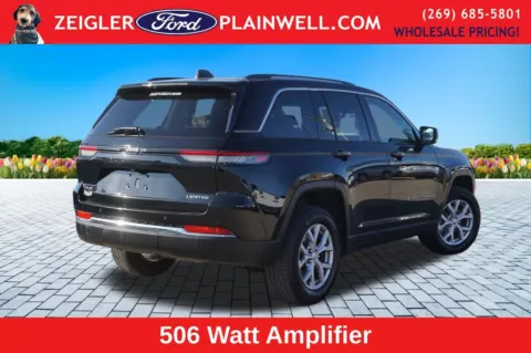 More photos of 2022 Jeep Grand Cherokee Limited at Zeigler Ford of Plainwell, MI