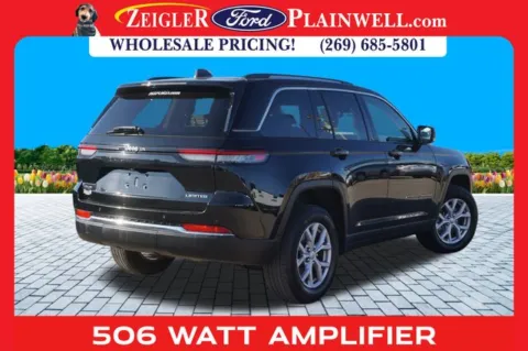 More photos of 2022 Jeep Grand Cherokee Limited at Zeigler Ford of Plainwell, MI