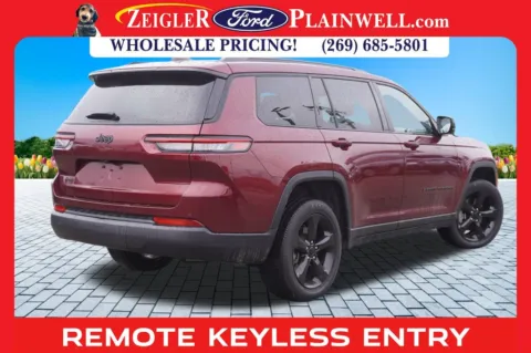 More photos of 2023 Jeep Grand Cherokee L Altitude at Zeigler Ford of Plainwell, MI