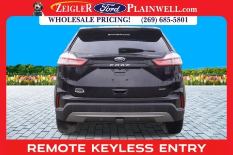 More photos of 2021 Ford Edge SEL at Zeigler Ford of Plainwell, MI