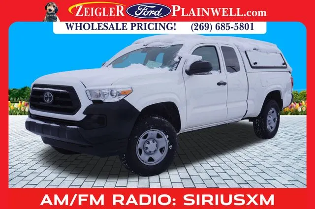 2021 Toyota Tacoma SR's photo