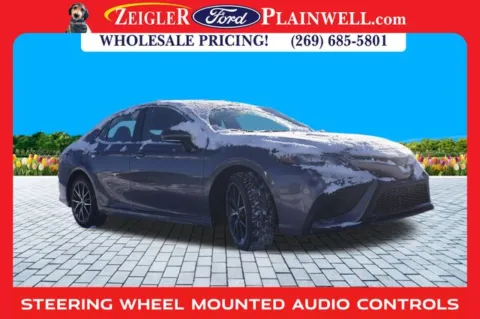 More photos of 2023 Toyota Camry SE at Zeigler Ford of Plainwell, MI