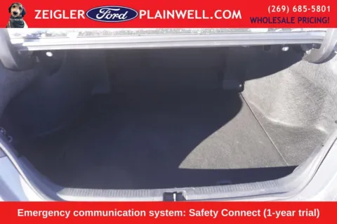 More photos of 2023 Toyota Camry SE at Zeigler Ford of Plainwell, MI