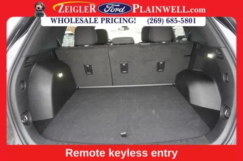 More photos of 2025 Chevrolet Equinox LT at Zeigler Ford of Plainwell, MI