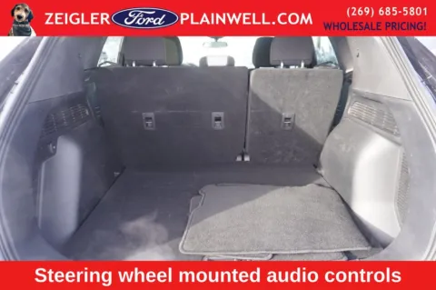 More photos of 2023 Ford Escape Hybrid Active at Zeigler Ford of Plainwell, MI