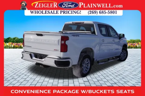 More photos of 2019 Chevrolet Silverado 1500 RST at Zeigler Ford of Plainwell, MI