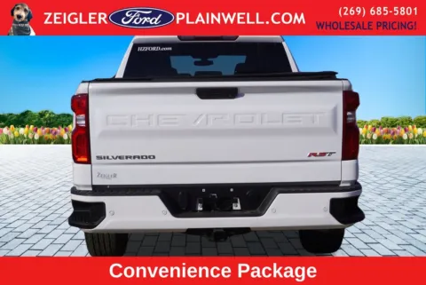 More photos of 2019 Chevrolet Silverado 1500 RST at Zeigler Ford of Plainwell, MI