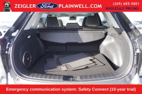 More photos of 2023 Toyota Corolla Cross XLE at Zeigler Ford of Plainwell, MI