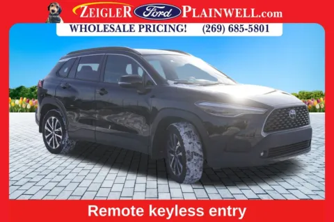 More photos of 2023 Toyota Corolla Cross XLE at Zeigler Ford of Plainwell, MI