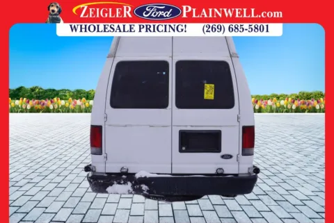 More photos of 2013 Ford E-250 Passenger Wagon at Zeigler Ford of Plainwell, MI
