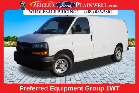 White 2021 Chevrolet Express 2500 Work Van for sale in Plainwell, MI