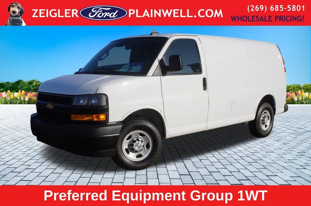 White 2021 Chevrolet Express 2500 Work Van for sale in Plainwell, MI