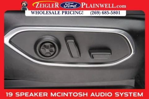 More photos of 2022 Jeep Wagoneer Series III at Zeigler Ford of Plainwell, MI