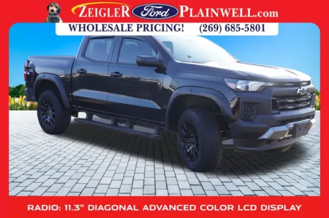 More photos of 2024 Chevrolet Colorado Trail Boss at Zeigler Ford of Plainwell, MI