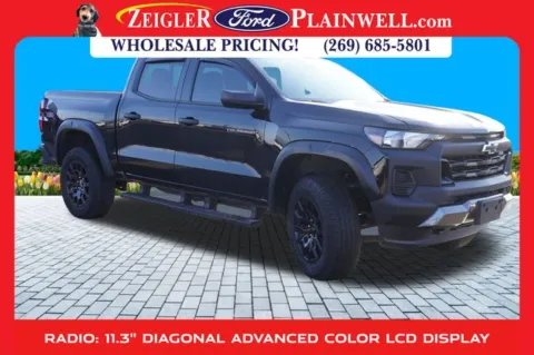 More photos of 2024 Chevrolet Colorado Trail Boss at Zeigler Ford of Plainwell, MI