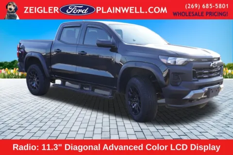 More photos of 2024 Chevrolet Colorado Trail Boss at Zeigler Ford of Plainwell, MI