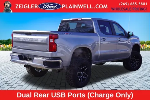 More photos of 2025 Chevrolet Silverado 1500 LT at Zeigler Ford of Plainwell, MI