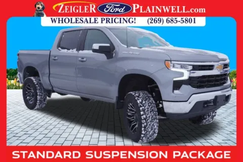 More photos of 2025 Chevrolet Silverado 1500 LT at Zeigler Ford of Plainwell, MI