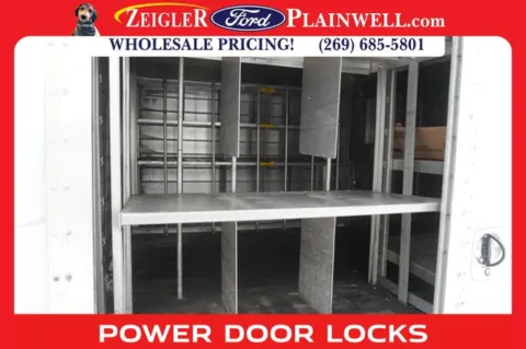 More photos of 2015 Chevrolet Express 4500 at Zeigler Ford of Plainwell, MI