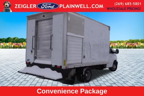 Another view of 2015 Chevrolet Express 4500 for sale in Plainwell, MI at Zeigler Ford of Plainwell