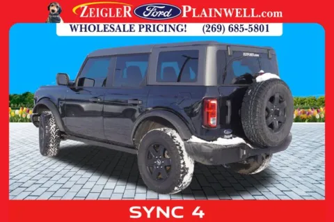 Photos of 2024 Ford Bronco Black Diamond for sale in Plainwell, MI at Zeigler Ford of Plainwell