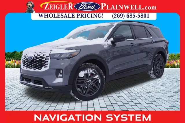 2025 Ford Explorer ST-LINE's photo