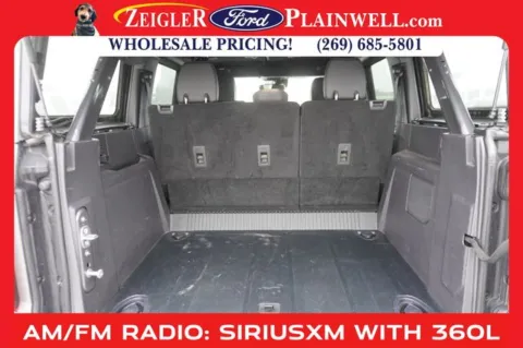 More photos of 2023 Ford Bronco Black Diamond at Zeigler Ford of Plainwell, MI