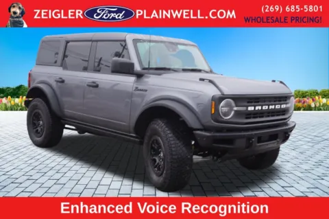 More photos of 2023 Ford Bronco Black Diamond at Zeigler Ford of Plainwell, MI
