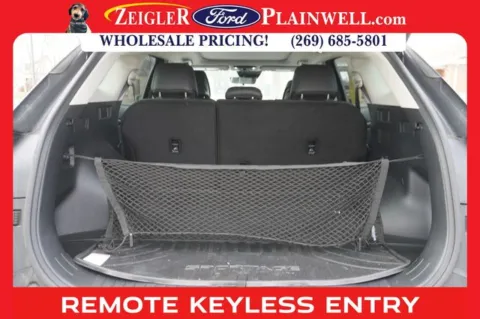 More photos of 2024 Kia Sportage Hybrid EX at Zeigler Ford of Plainwell, MI