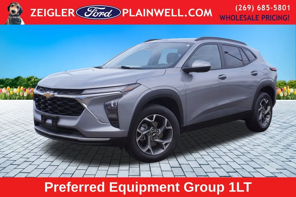 Gray 2025 Chevrolet Trax LT for sale in Plainwell, MI