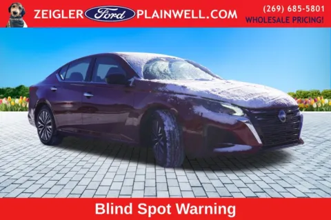 More photos of 2024 Nissan Altima 2.5 SV at Zeigler Ford of Plainwell, MI