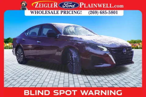 More photos of 2024 Nissan Altima 2.5 SV at Zeigler Ford of Plainwell, MI