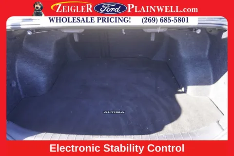 More photos of 2024 Nissan Altima 2.5 SV at Zeigler Ford of Plainwell, MI