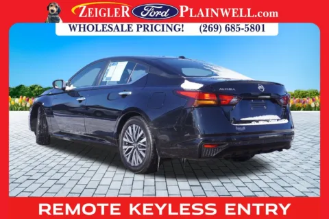 Another view of 2024 Nissan Altima 2.5 SV for sale in Plainwell, MI at Zeigler Ford of Plainwell