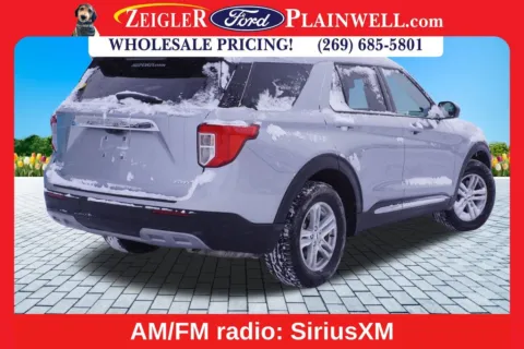 Another view of 2024 Ford Explorer XLT for sale in Plainwell, MI at Zeigler Ford of Plainwell
