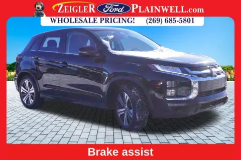 More photos of 2024 Mitsubishi Outlander Sport 2.0 SE at Zeigler Ford of Plainwell, MI