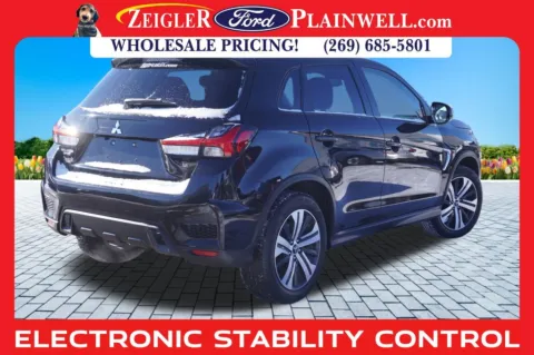 More photos of 2024 Mitsubishi Outlander Sport 2.0 SE at Zeigler Ford of Plainwell, MI