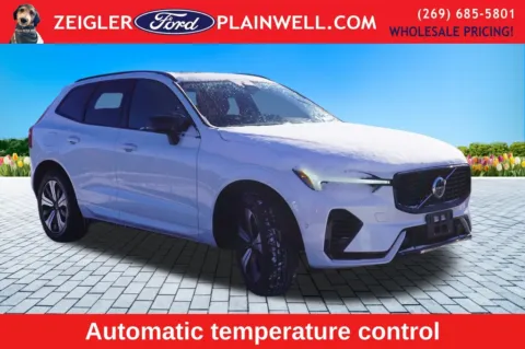 More photos of 2023 Volvo XC60 Recharge Plug-In Hybrid T8 Plus Dark Theme at Zeigler Ford of Plainwell, MI