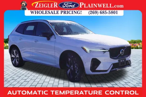 More photos of 2023 Volvo XC60 Recharge Plug-In Hybrid T8 Plus Dark Theme at Zeigler Ford of Plainwell, MI