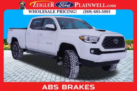 More photos of 2020 Toyota Tacoma TRD Sport at Zeigler Ford of Plainwell, MI