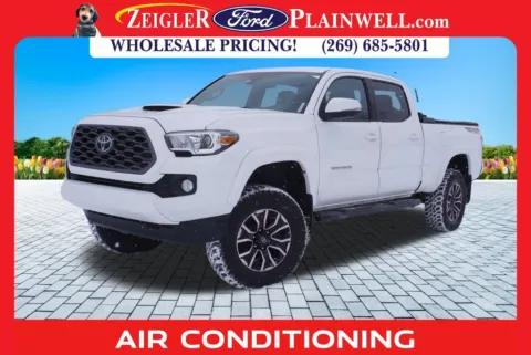 White 2020 Toyota Tacoma TRD Sport for sale in Plainwell, MI