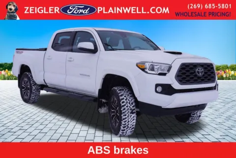More photos of 2020 Toyota Tacoma TRD Sport at Zeigler Ford of Plainwell, MI