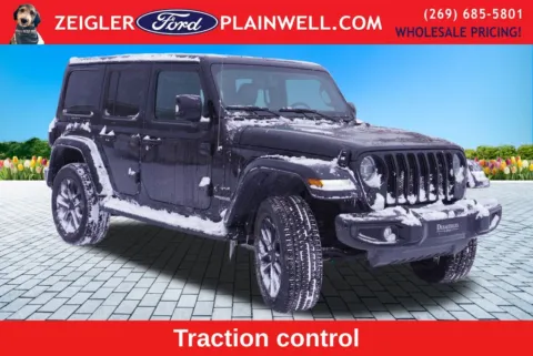 More photos of 2022 Jeep Wrangler Unlimited Sahara High Altitude at Zeigler Ford of Plainwell, MI
