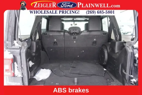 More photos of 2022 Jeep Wrangler Unlimited Sahara High Altitude at Zeigler Ford of Plainwell, MI