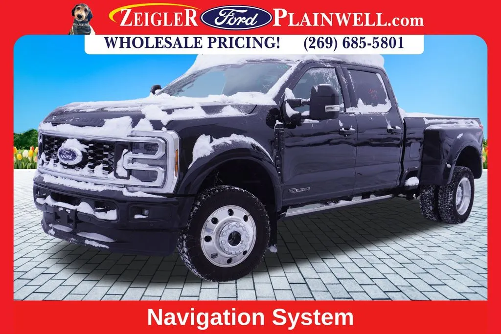 2025 Ford F-450 Super Duty Platinum