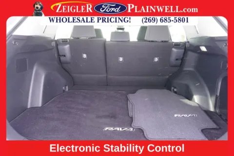 More photos of 2022 Toyota RAV4 Hybrid XLE at Zeigler Ford of Plainwell, MI