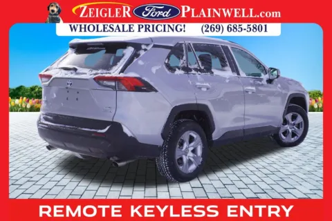 More photos of 2022 Toyota RAV4 Hybrid XLE at Zeigler Ford of Plainwell, MI