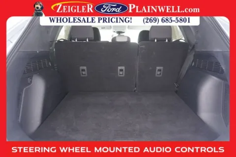 More photos of 2022 Ford Escape SE at Zeigler Ford of Plainwell, MI